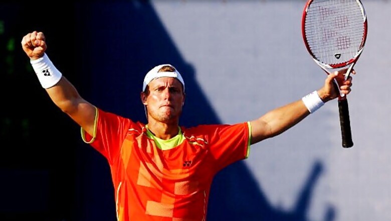 Valencia Open: Hewitt beats Monaco in 1st round