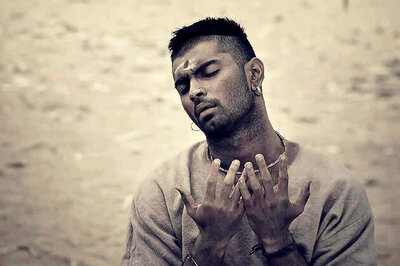 Bala's 'Paradesi's' first look is out