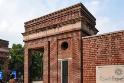 DU to Hold Webinars from June 19 to Help Students During UG Admission Process