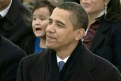 US Senate clears Obama's $800 bn stimulus plan | Watch