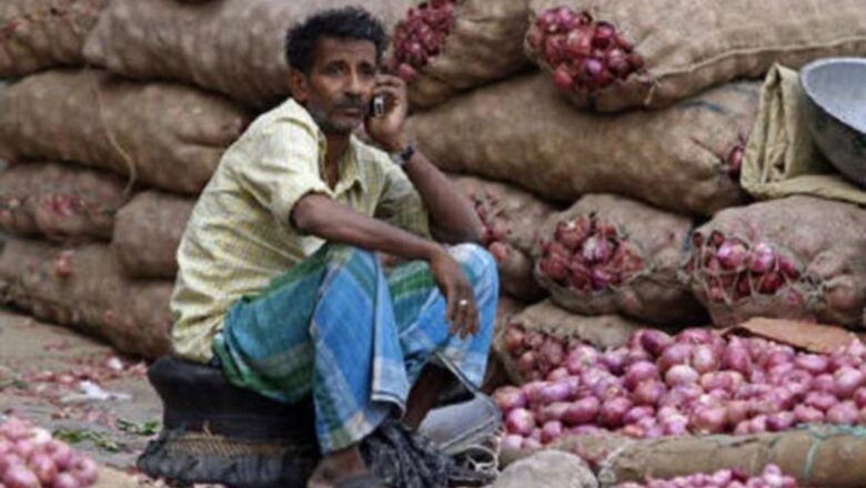India has 70.6 crore mobile connections: TRAI