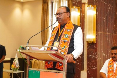 Sharad Pawar Was Ready to Form Govt with BJP but…: Maha BJP Chief's New Claim