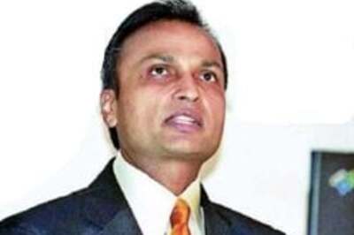 Reliance Comm plans London listing