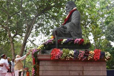 Happy Valmiki Jayanti 2023: Wishes, Messages, Photos and Quotes to Share; PM Modi Extends Greetings