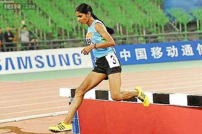 Asian Games 2014: Lalita wins silver, Sudha bronze in steeplechase
