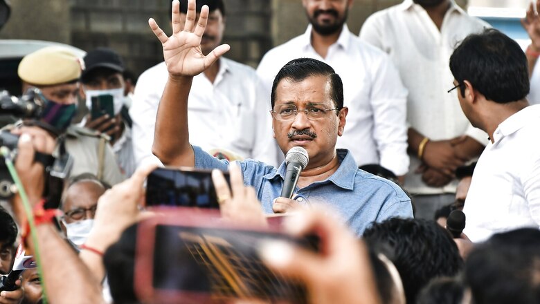 Currency Politics: AAP Wants to Project Itself as More Hindu Than BJP, But This May Not Help Party in Gujarat