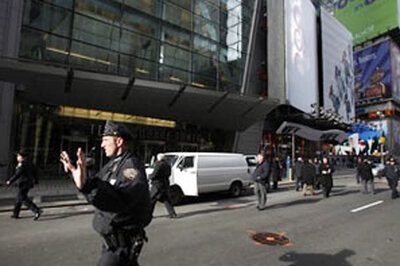 Pak Taliban deny New York car bomb claim