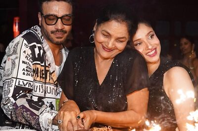Ankita Lokhande Hosts Double Birthday Bash For Vicky Jain And Mother Vandana