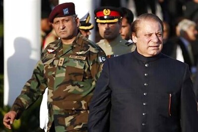 Nawaz Sharif holds high-level meeting to review security issues