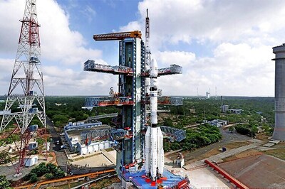 Indian rocket GSLV D6 lifts off with communication satellite