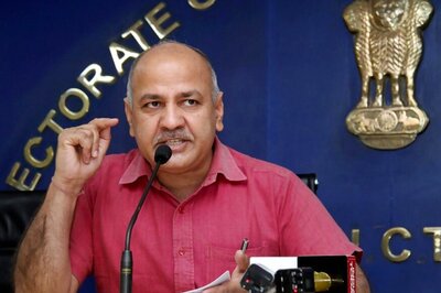 'Our Crime is We Work on Health, Education': Sisodia Targets Centre After CBI Raids Satyendar Jain’s House