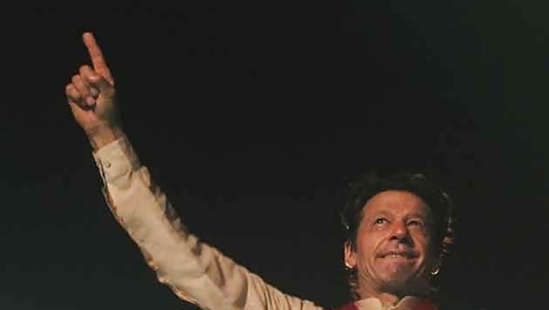 Pakistan: Imran Khan alters countrywide 'shut down' plan