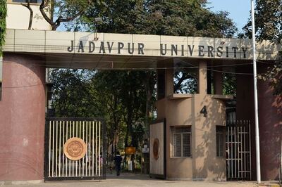 Jadavpur University Students Develop Device Which Can Tell if a Coughing Person is a Covid-19 Carrier