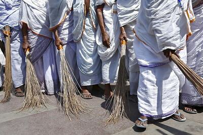 Centre to impose 0.5% Swachh Bharat cess on services from November 15