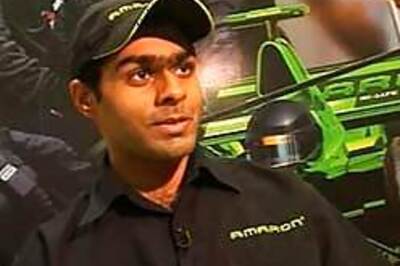 Karun denies rivalry with Karthikeyan