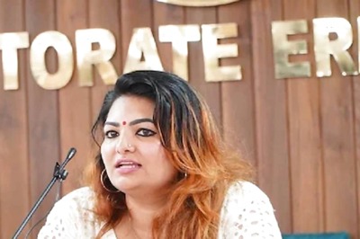 Actress Sandra Thomas Questions Malayalam Film Unions’ Silence On Hema Committee Report