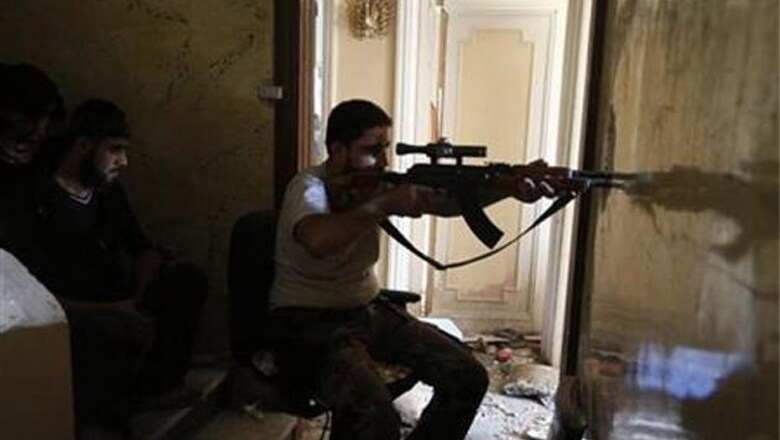 Syrian helicopter crashes under fire in Damascus