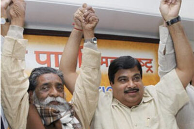 JMM chief Soren says he will provide a stable govt