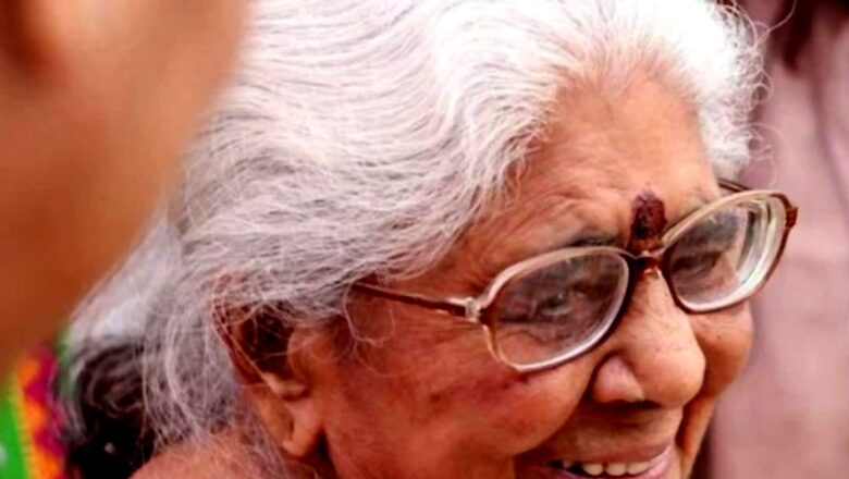 Novelist Mannu Bhandari Passes Away Aged 90. Tributes Pour in