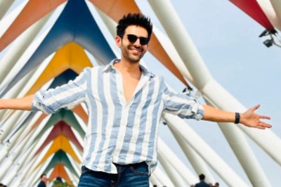 Kartik Aaryan's Chandu Champion Promotions In Ahmedabad Has Satyaprem Ki Katha Reference