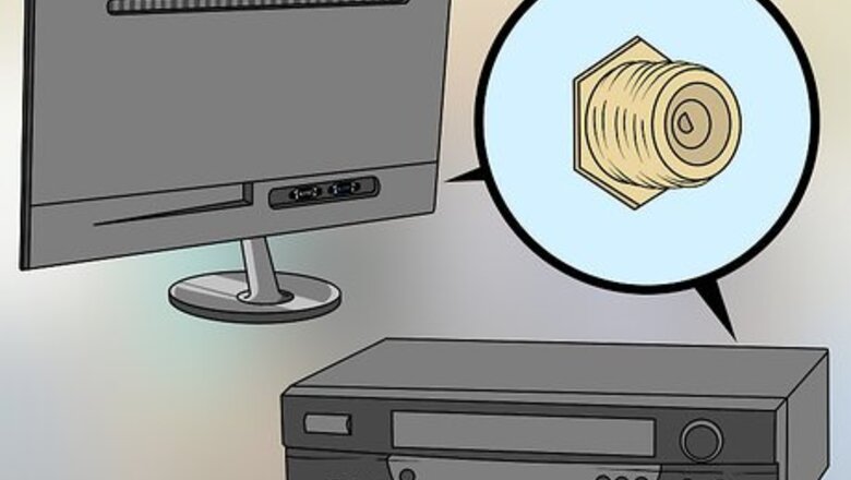 How to Hook Up a VCR to a TV