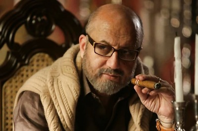 'Happy Birthday to me' Anupam Kher celebrates 31 years in Bollywood