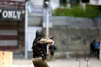 PDP Worker Shot at by Militants in J&K's Pulwama, Mehbooba Condemns Attack