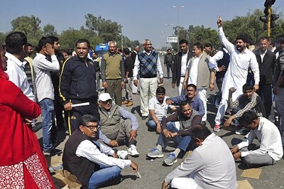 Jat quota stir: Fresh violence in Haryana, national highway still blocked