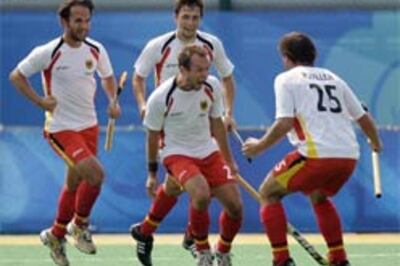 German, Dutch men through to hockey semi-finals