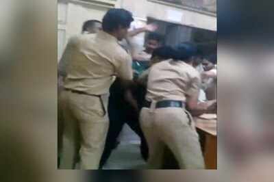 Mumbai: Woman, her friend allegedly assaulted by cops at Andheri station