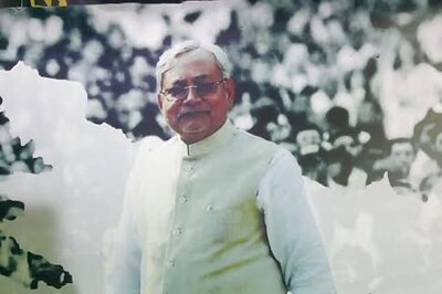 Nitish-Lalu steamroll Modi-Amit Shah in Bihar, Mahagathbandhan wins 178 seats, NDA only 58