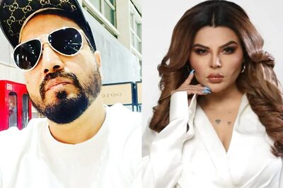 Mika Singh Moves Court, Seeks Quashing of Charges In 'Forcefully Kissed Rakhi Sawant' 2006 Case