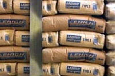 Cement cos won't hike prices for 1 yr