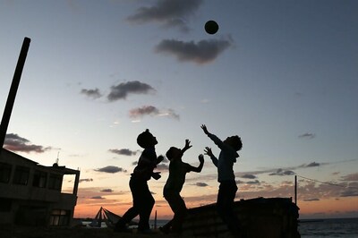 Hitler, Castro, Saddam Walk Into a Bar; Not a Joke But Dark Reality in Palestine