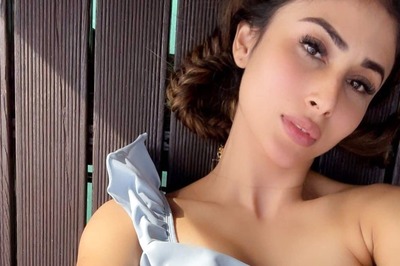 Mouni Roy Raises Hotness Quotient As She Flaunts Her Bikini Body in Pastel Blue Bra; See Pics