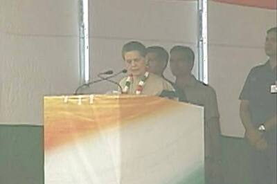 Will give fitting reply to corruption charges: Sonia