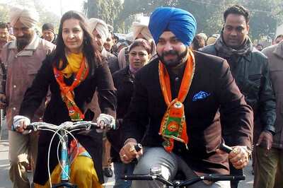 Navjot Singh Sidhu Quits BJP, Wife Says She's Still With The Party