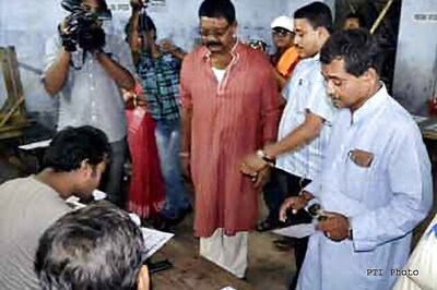 60 pc voting in by-poll in Pranab's son's constituency