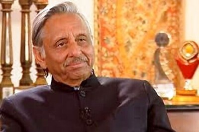 Lot to learn from AAP: Mani Shankar Aiyar