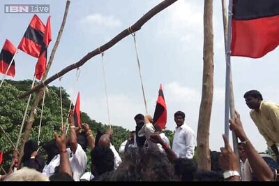 Vaiko protests death penalty to Tamil fishermen, blames NDA government