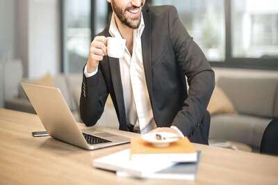 Indian Firms Looking to Hire, Most at Mid-Career Level: Report