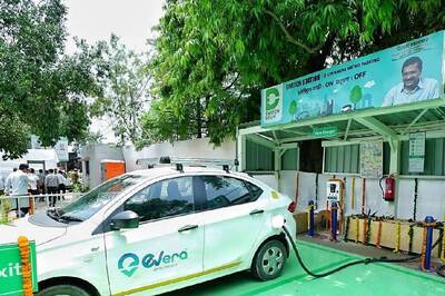 Subsidy for EVs to Continue Till New Policy is Notified: Delhi Transport Minister