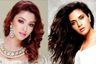 Payal Ghosh Tenders Apology to Richa Chadha, Files Consent Terms for Dispute Settlement