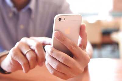 Your Smartphone Loses Half of Its Value in a Month