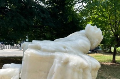 Pic: Abraham Lincoln's Wax Statue Melts In Washington DC Heat