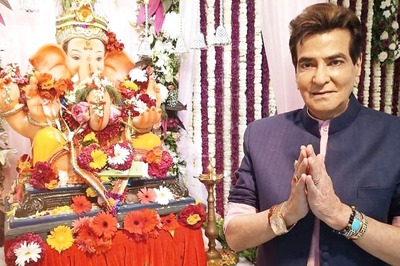 Jeetendra Turns 81: Top 10 Movies of the Bollywood’s Dancing Star