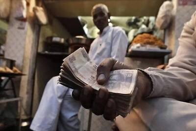 India holds back plan to cut RBI's power to manage public debt and regulate government bond market