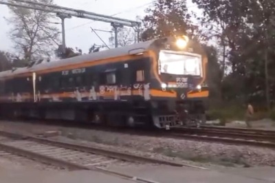 Man Gives Triple Talaq To Wife In Moving Train, Flees After Beating Her