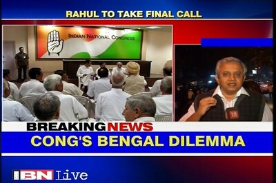 Congress divided over poll strategy for West Bengal: Sources