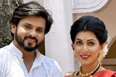 Sukh Mhanje Nakki Kay Asta Shalini-Malhar Groove To Hindi Song Chand Baliyan